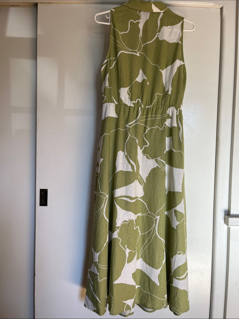 Donna Karan Olive Green and White Sleeveless Maxi Dress - Picture 3 of 8